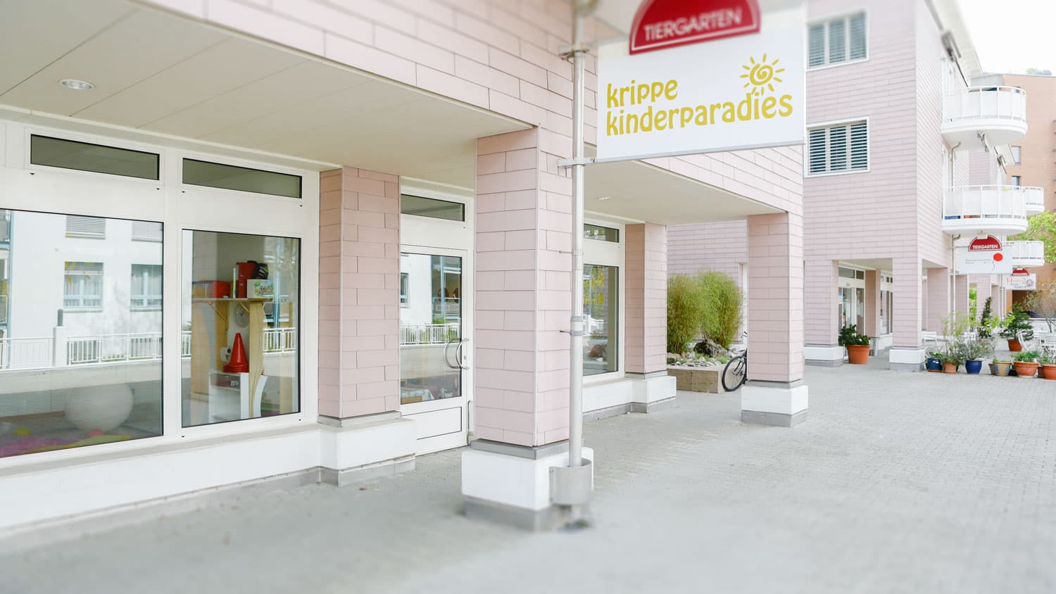 Krippe Kinderparadies